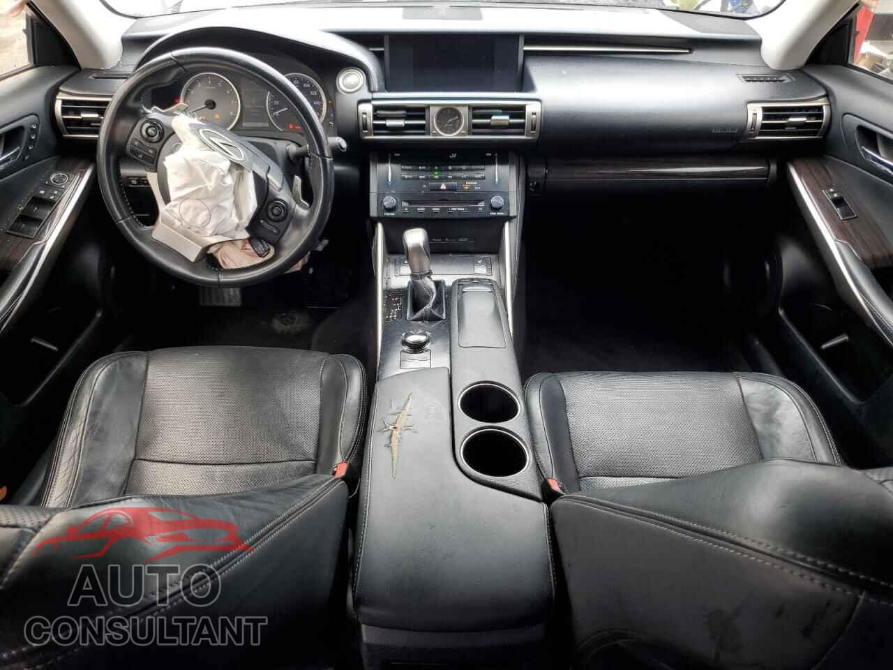 LEXUS IS 2014 - JTHCF1D24E5008821
