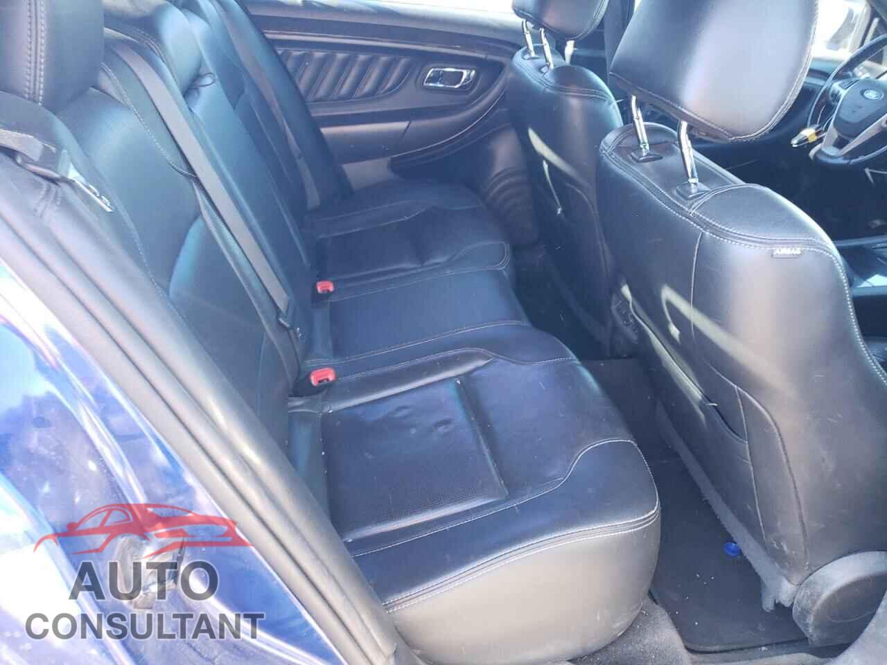 FORD TAURUS 2013 - 1FAHP2J82DG100196