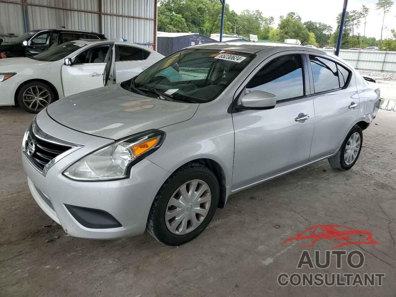 NISSAN VERSA 2017 - 3N1CN7AP1HL868514