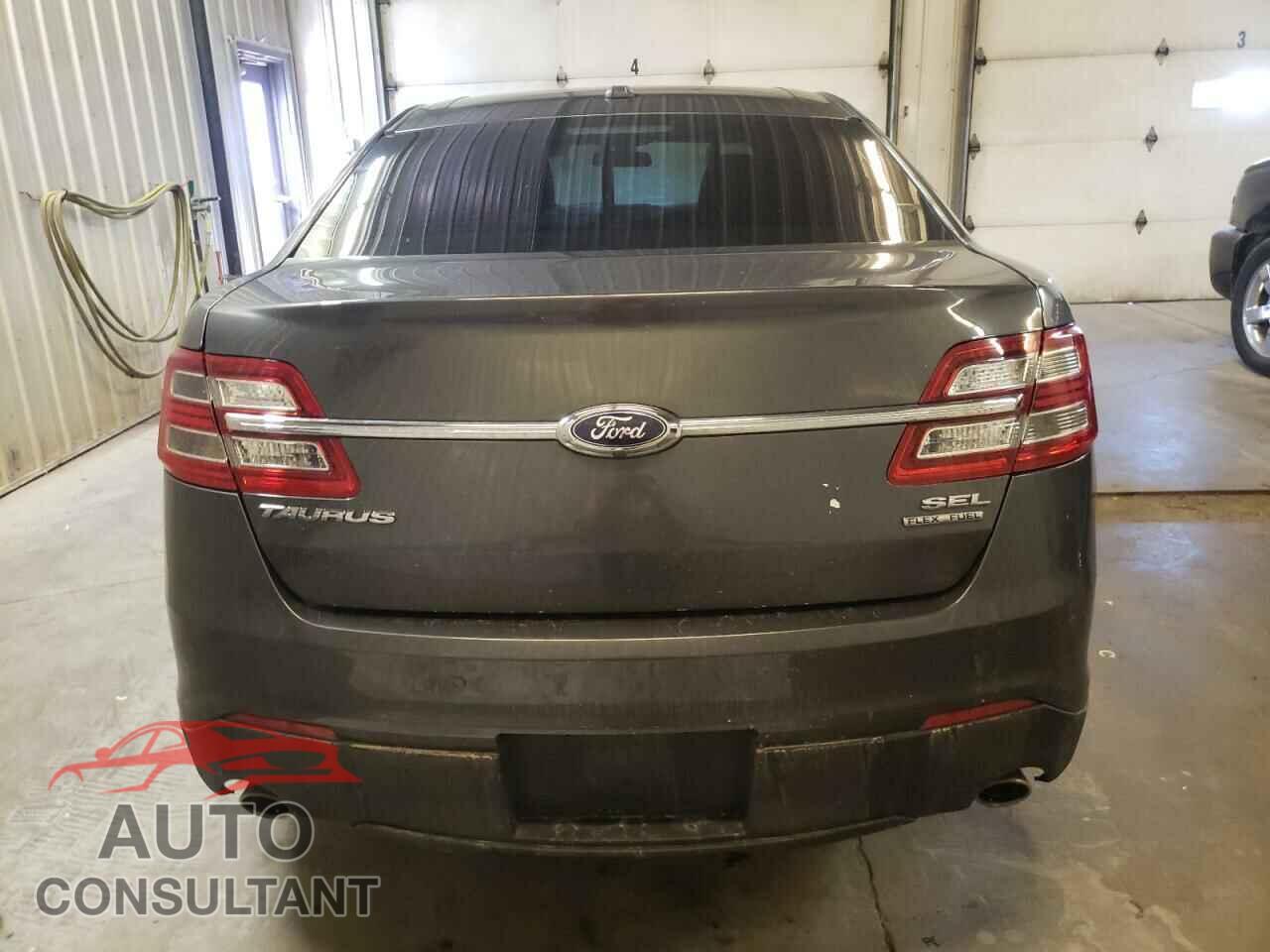 FORD TAURUS 2019 - 1FAHP2E81KG100245