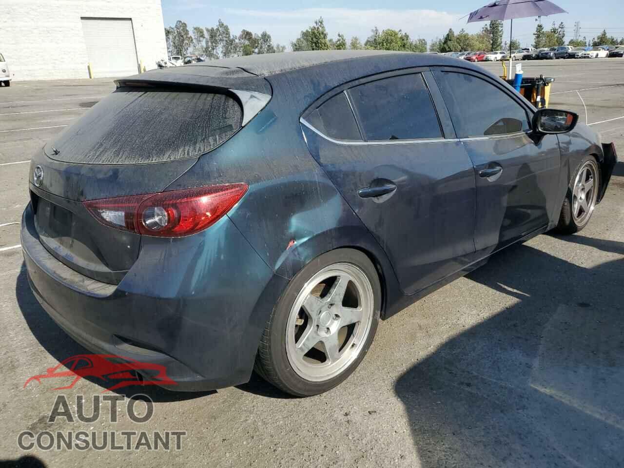 MAZDA 3 2017 - 3MZBN1L71HM128892
