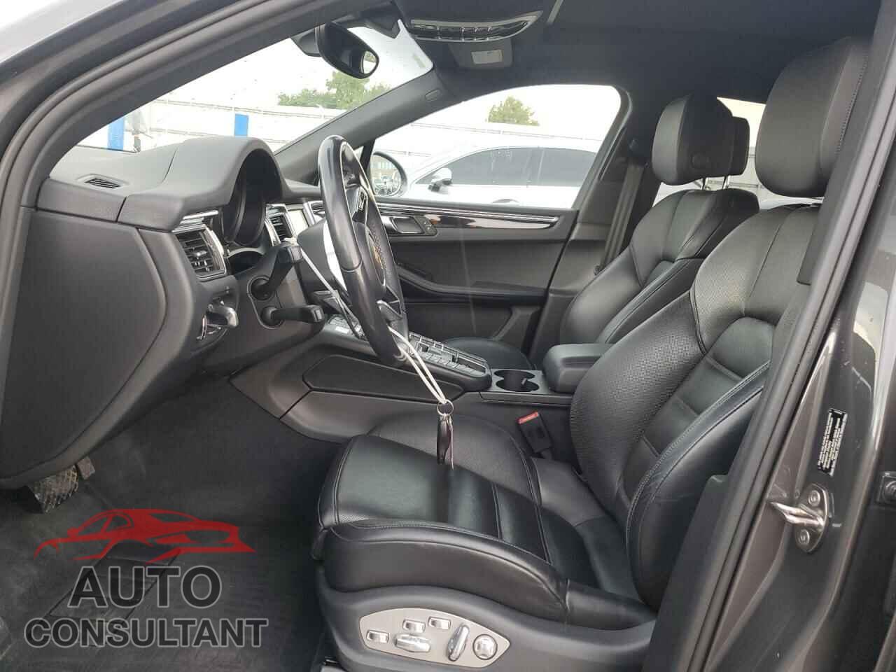 PORSCHE MACAN 2016 - WP1AB2A57GLB45046