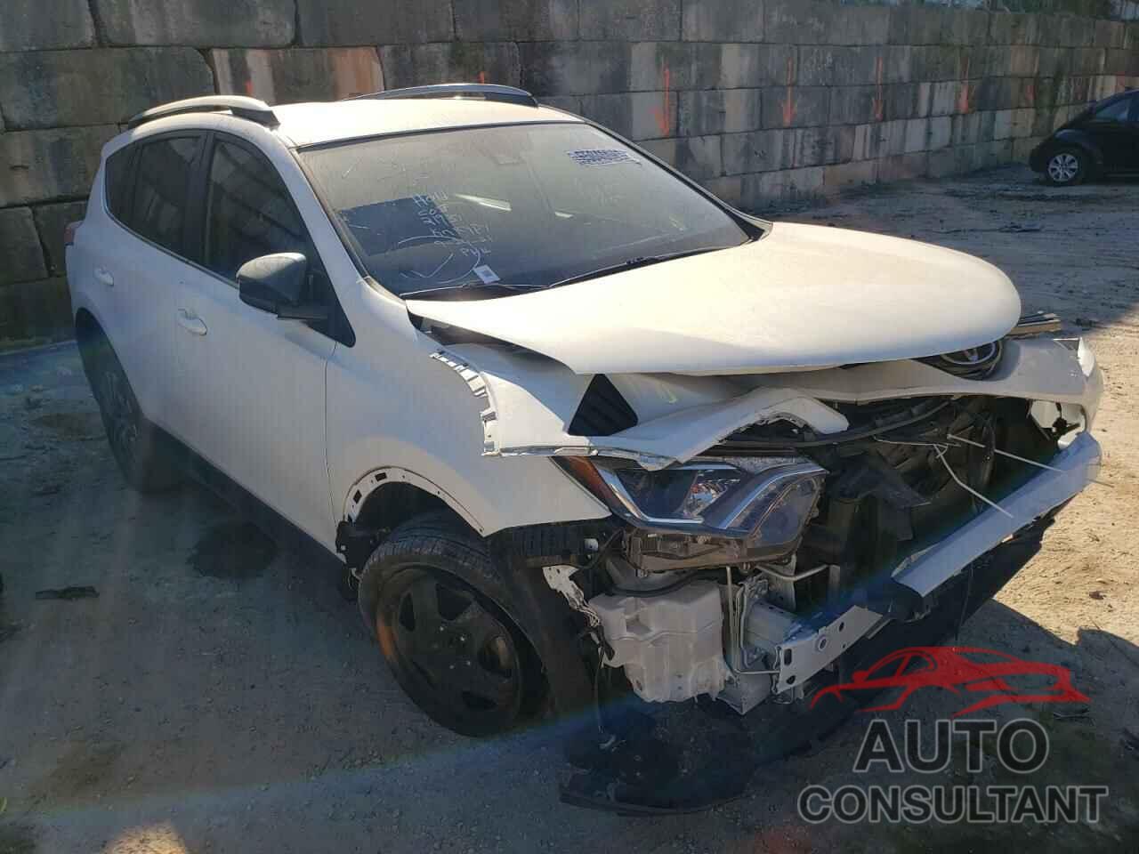TOYOTA RAV4 2017 - JTMZFREV6HJ716096
