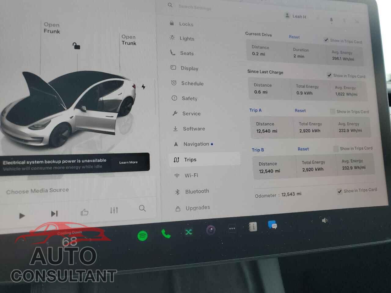 TESLA MODEL 3 2023 - 5YJ3E1EA8PF704562