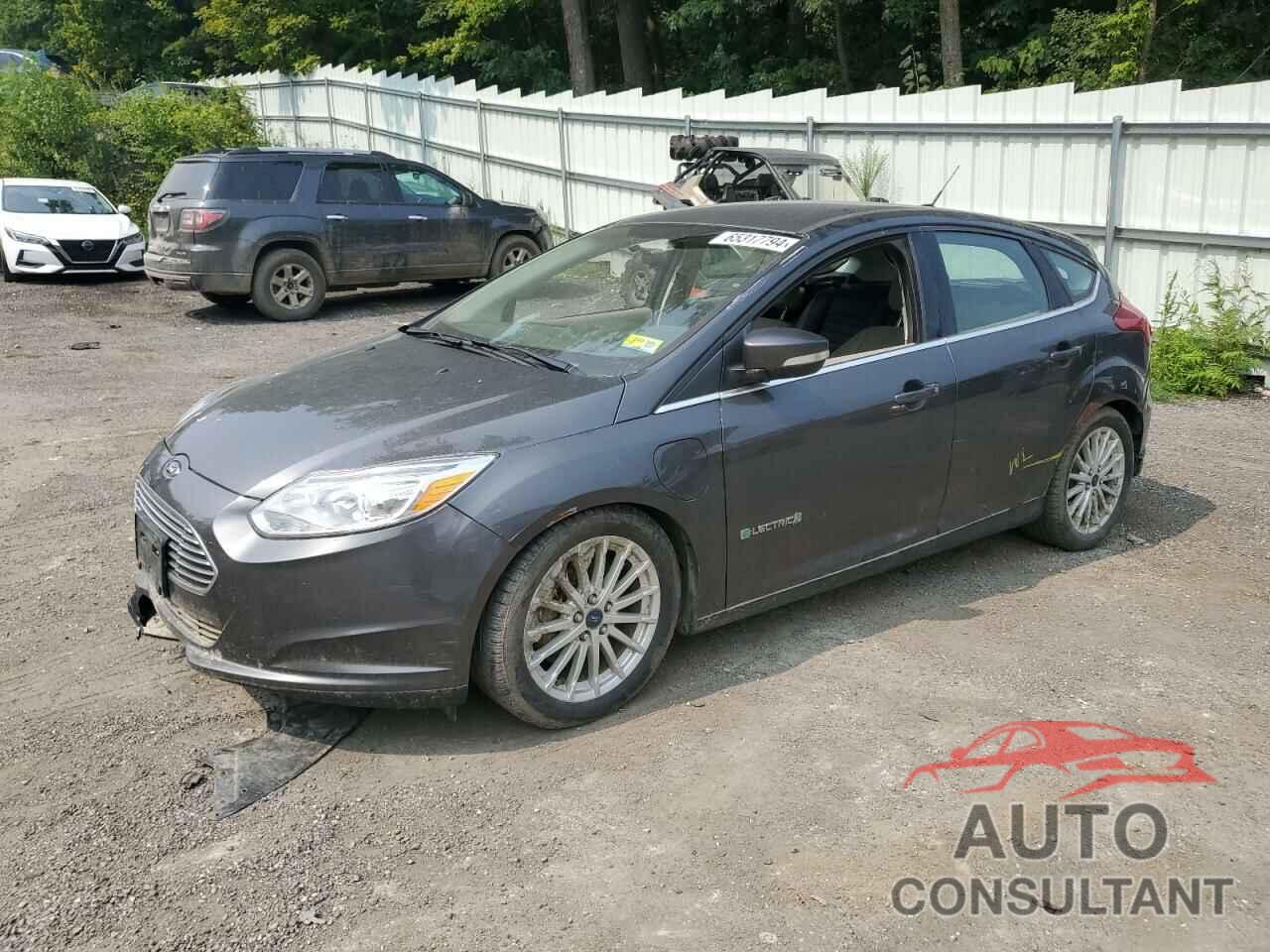 FORD FOCUS 2017 - 1FADP3R49HL316534