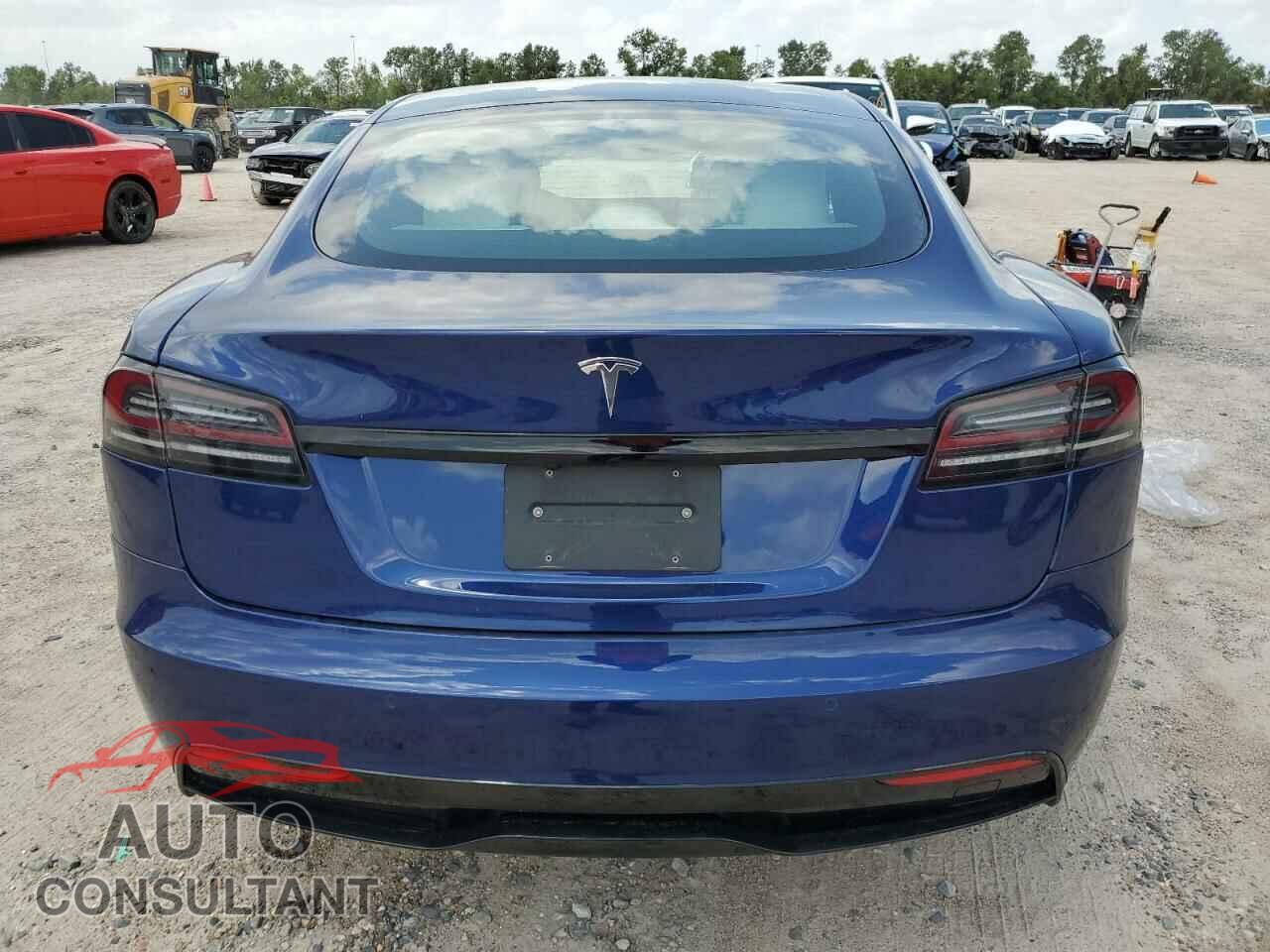 TESLA MODEL S 2022 - 5YJSA1E5XNF489760