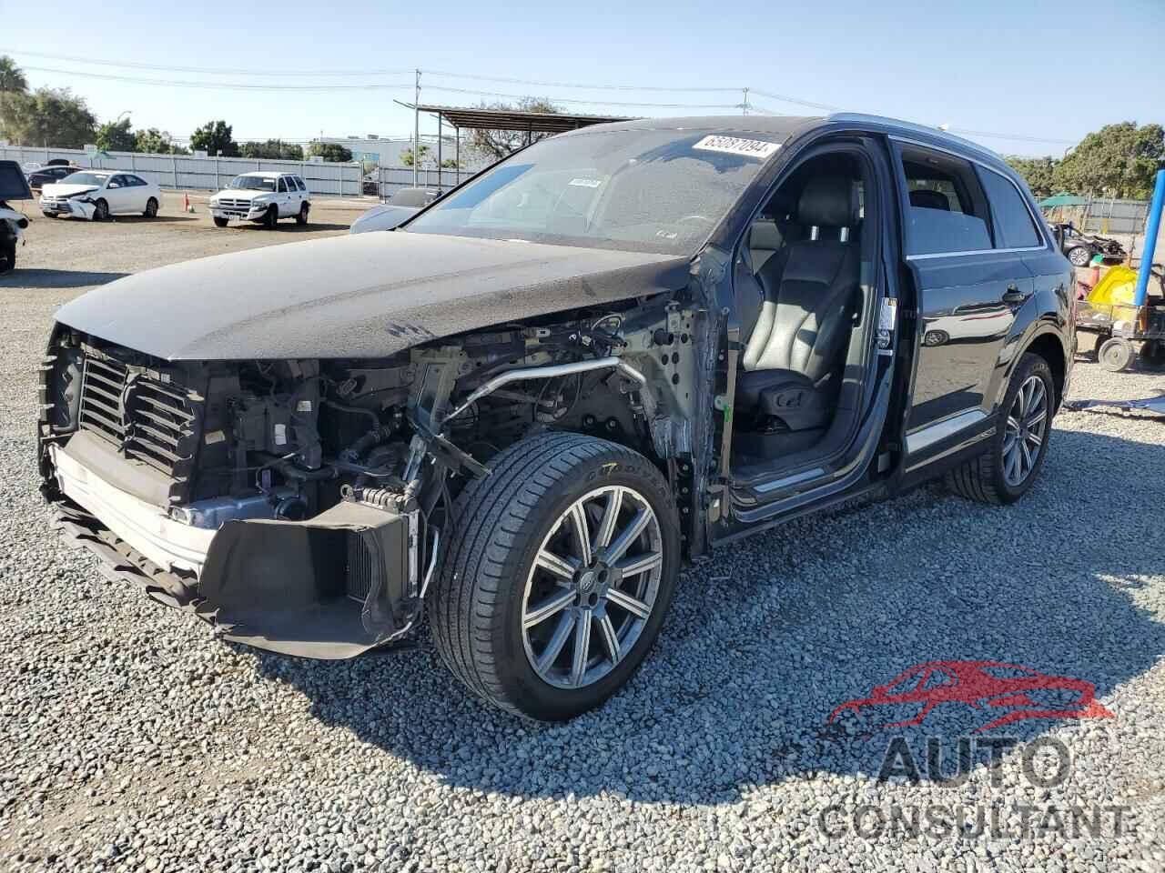 AUDI Q7 2018 - WA1LAAF75JD023623