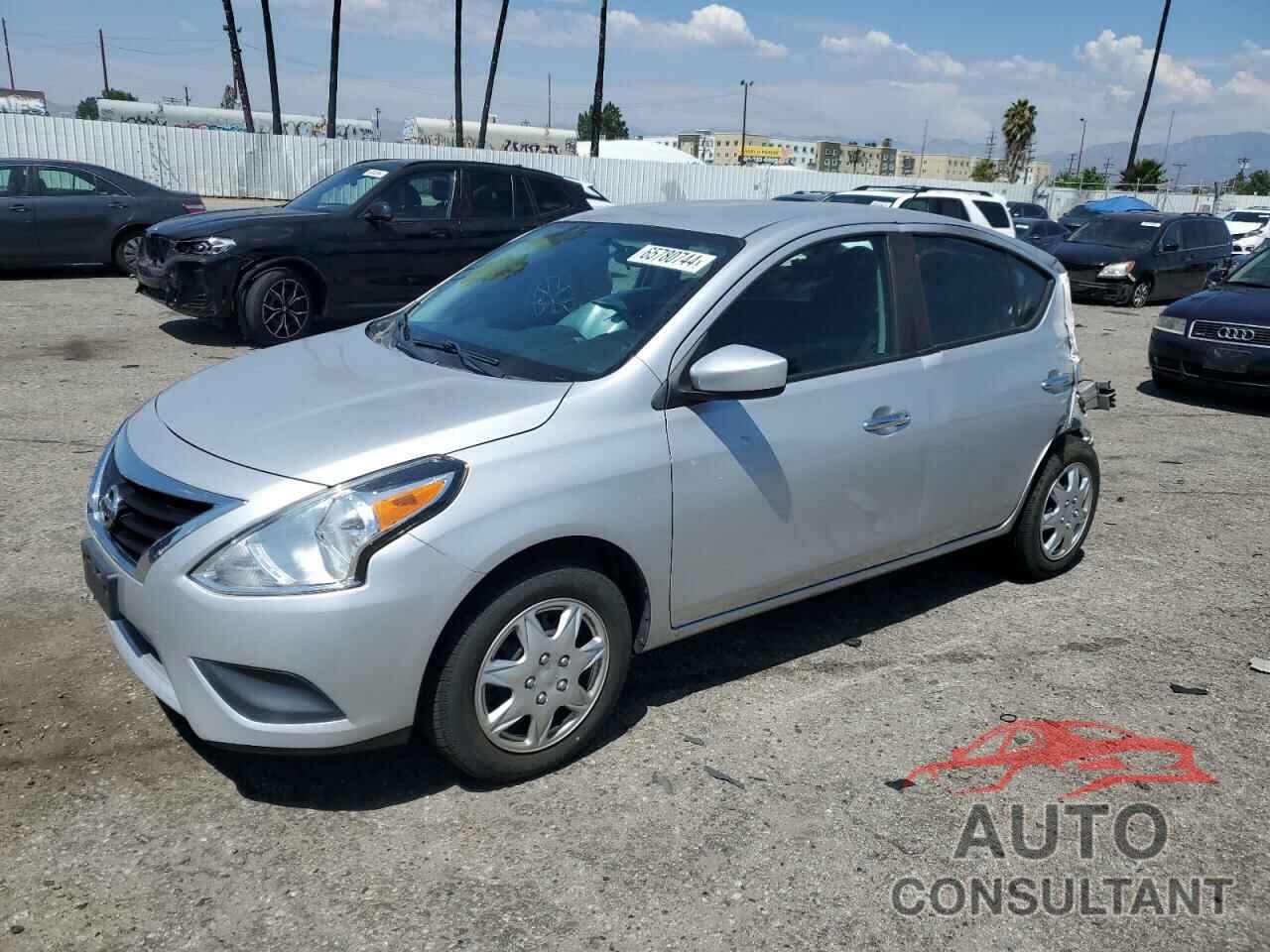 NISSAN VERSA 2019 - 3N1CN7AP7KL871697