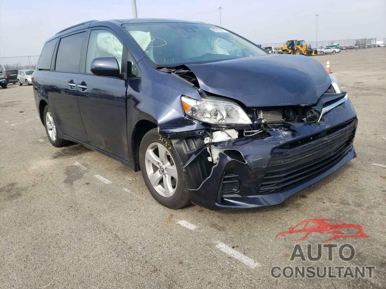 TOYOTA SIENNA 2019 - 5TDKZ3DC1KS019385