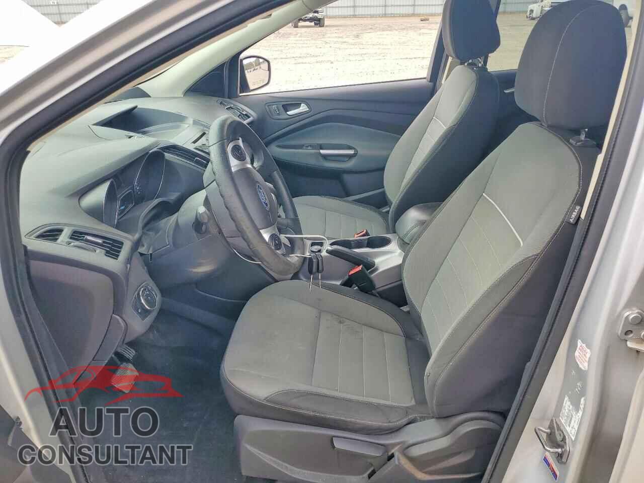 FORD ESCAPE 2013 - 1FMCU9G94DUA22040