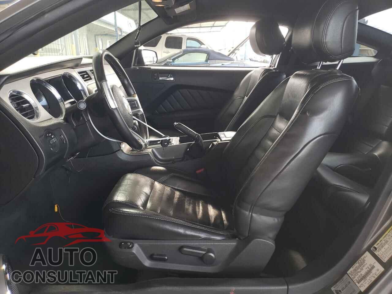 FORD MUSTANG 2013 - 1ZVBP8CF8D5269596