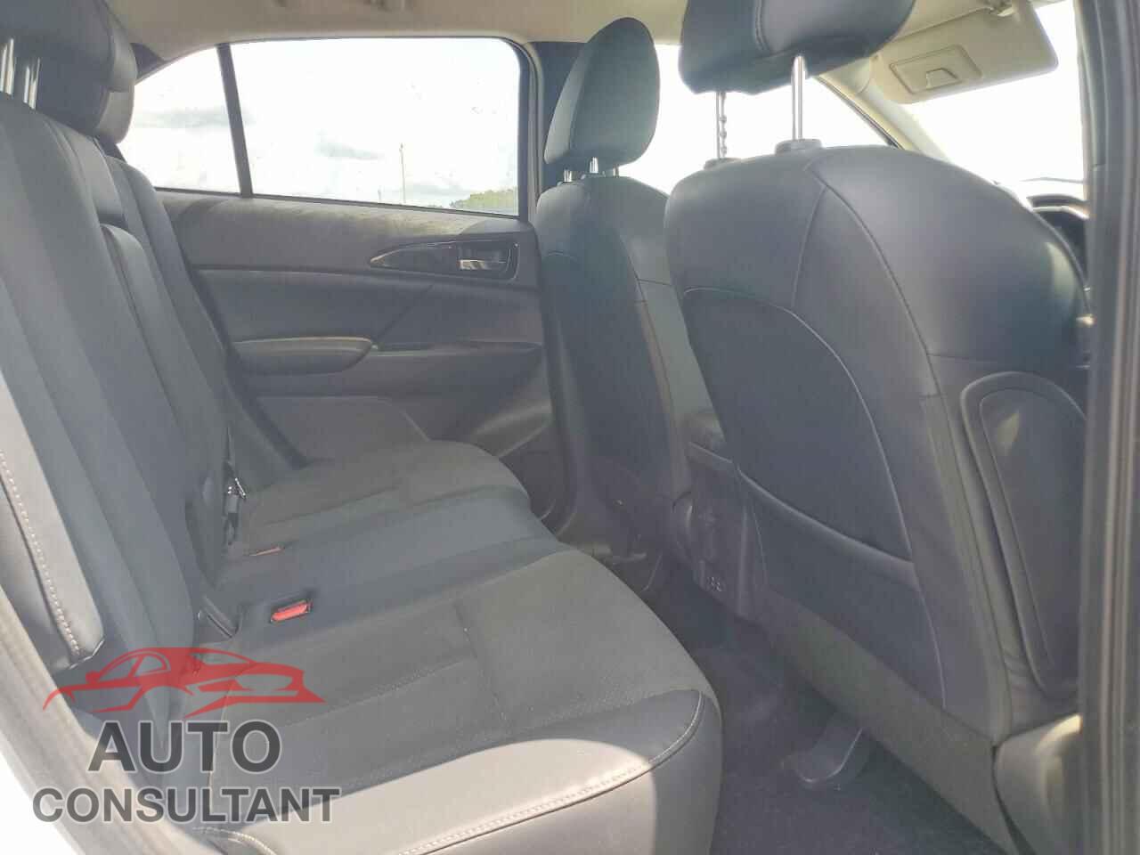MITSUBISHI ECLIPSE 2025 - JA4ATWAA0SZ008047