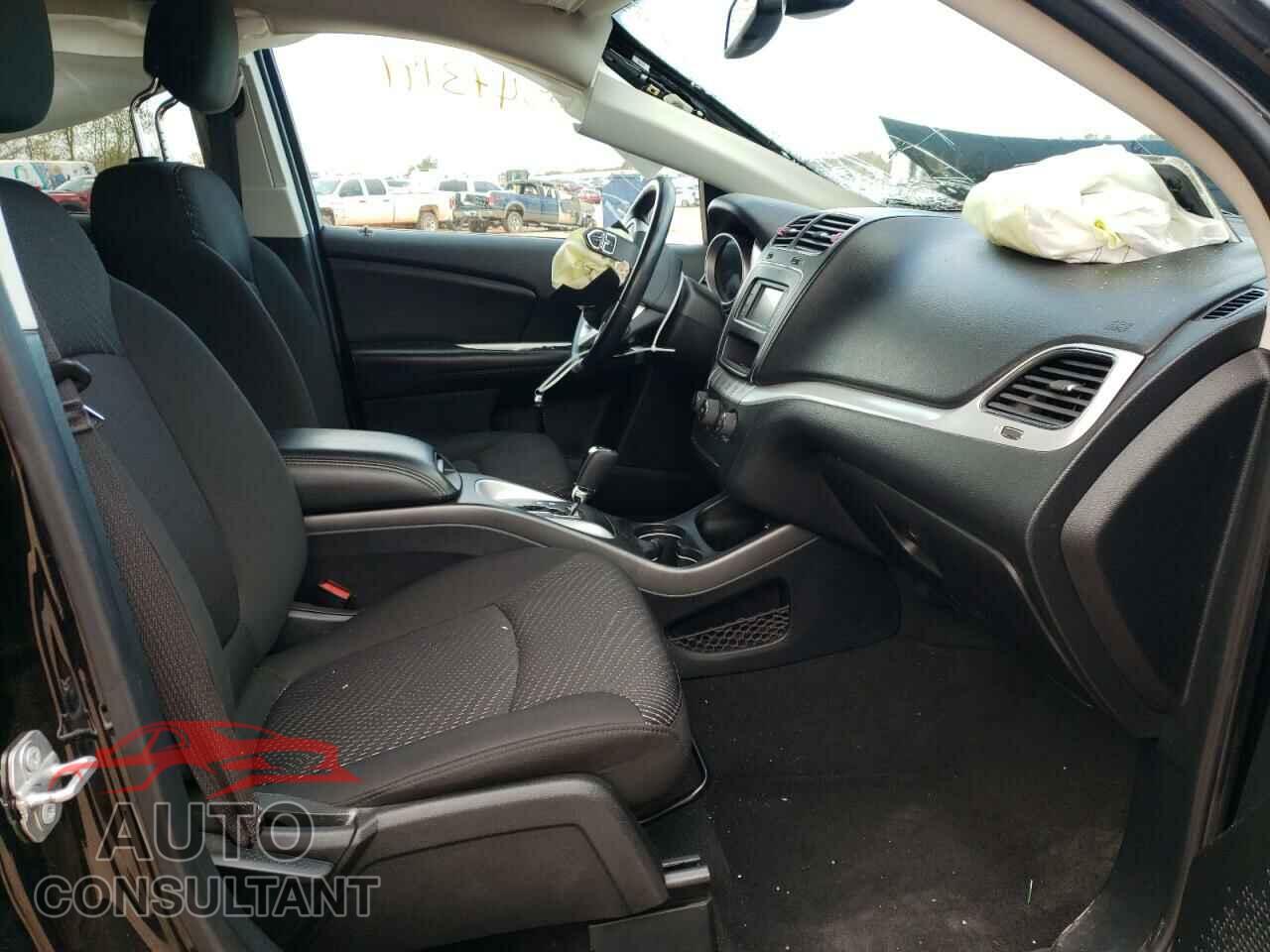 DODGE JOURNEY 2019 - 3C4PDCBB7KT856887