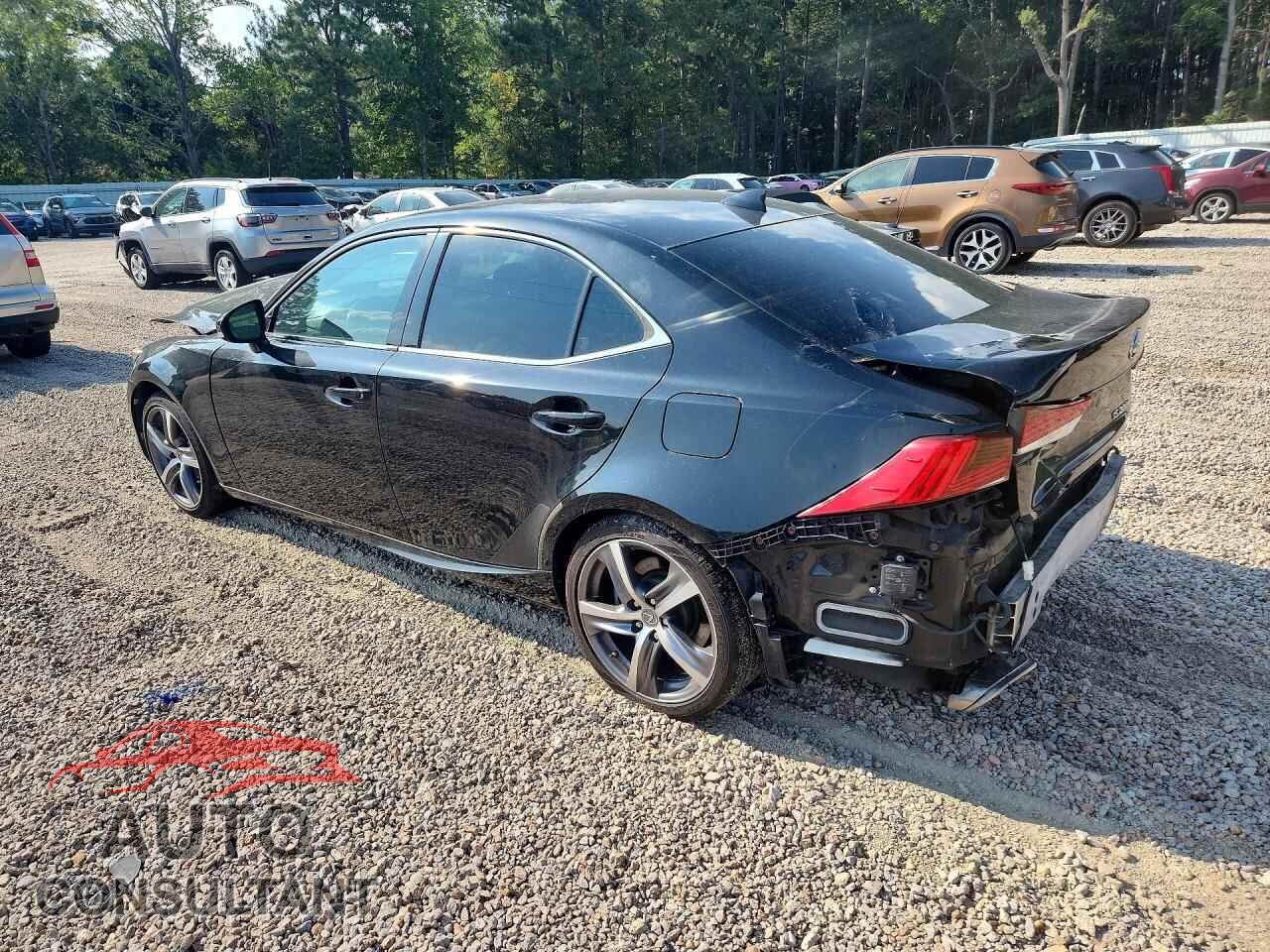 LEXUS IS 2017 - JTHBA1D27H5049233