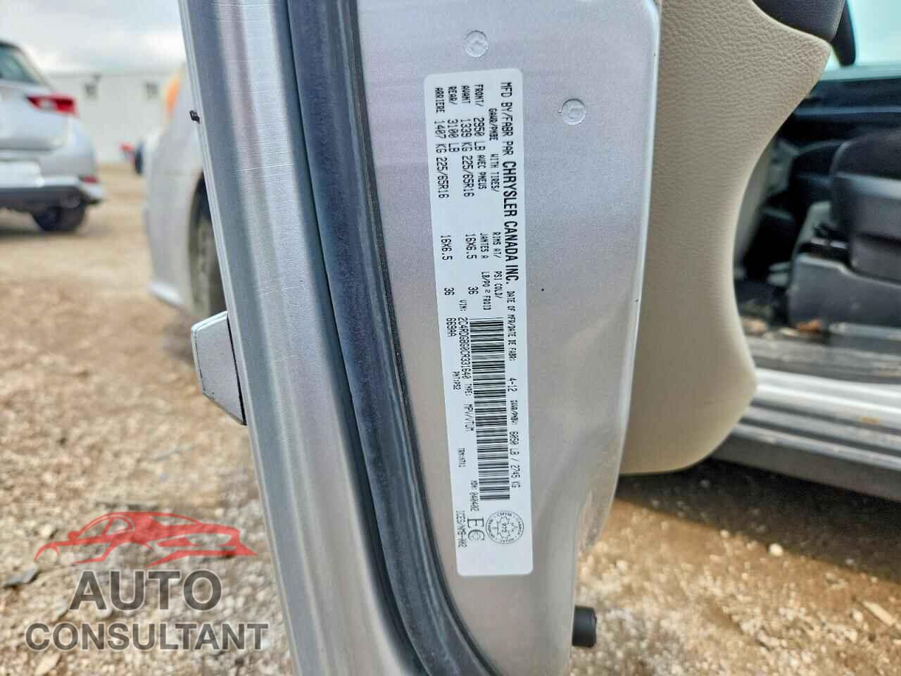 DODGE CARAVAN 2012 - 2C4RDGBG0CR331640