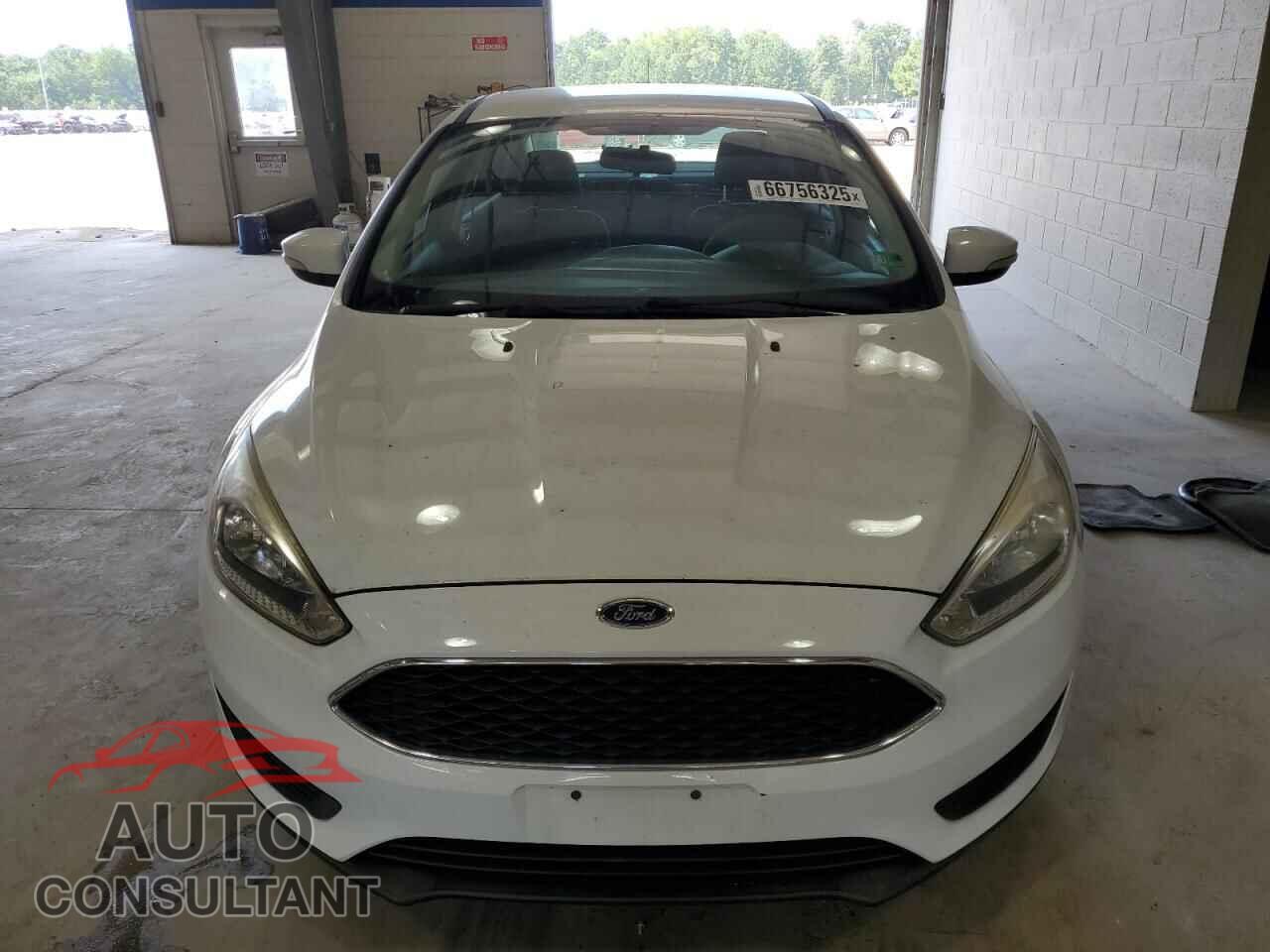 FORD FOCUS 2016 - 1FADP3F2XGL228917