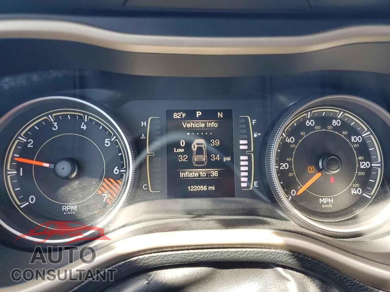 JEEP CHEROKEE 2015 - 1C4PJMCB1FW715519