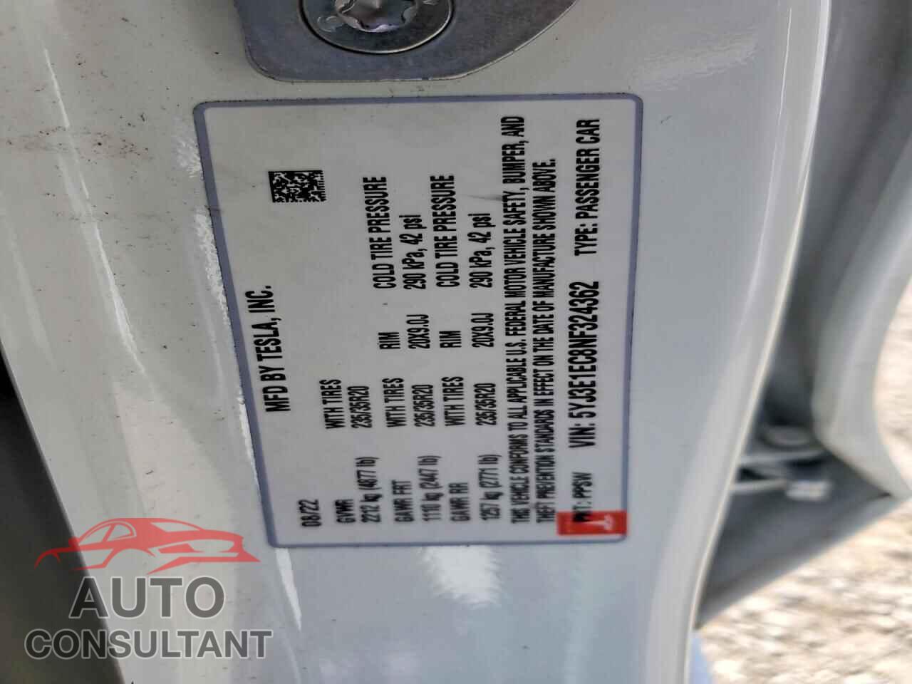 TESLA MODEL 3 2022 - 5YJ3E1EC8NF324362