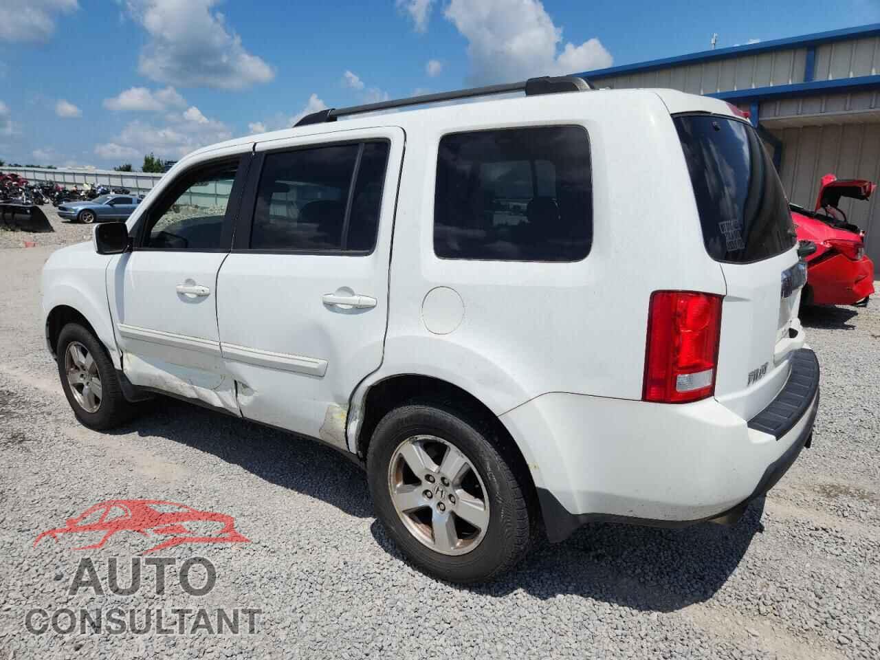 HONDA PILOT 2011 - 5FNYF3H45BB022509