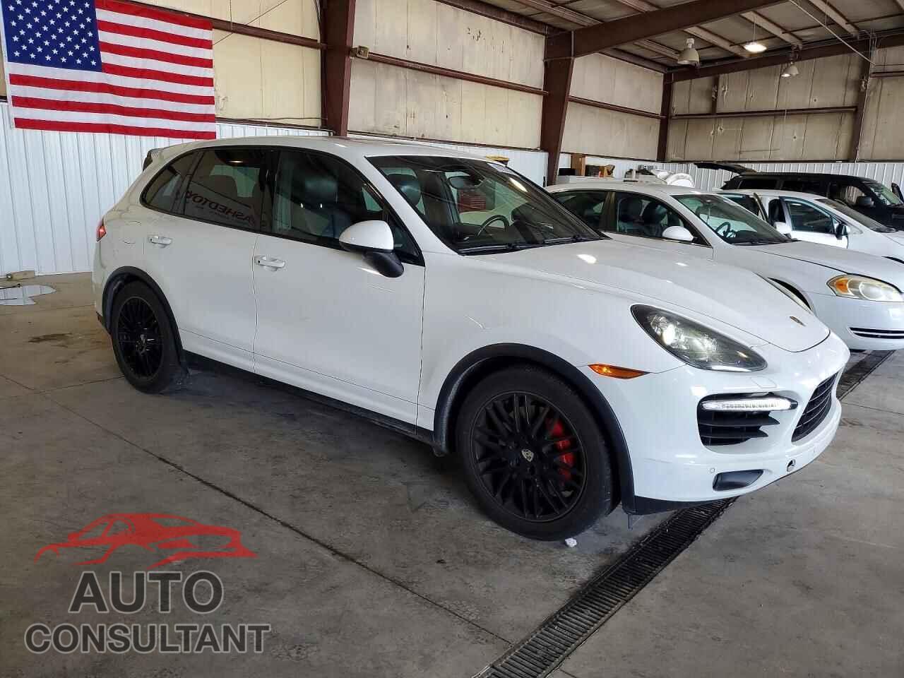 PORSCHE CAYENNE 2013 - WP1AC2A25DLA92328