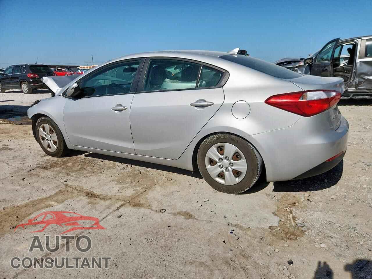 KIA FORTE 2015 - KNAFK4A67F5372801