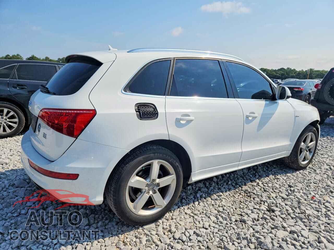 AUDI Q5 2011 - WA1DKAFP0BA116991
