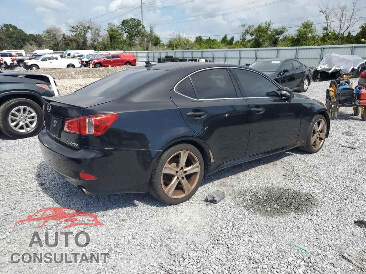 LEXUS IS 2011 - JTHBF5C26B5137031