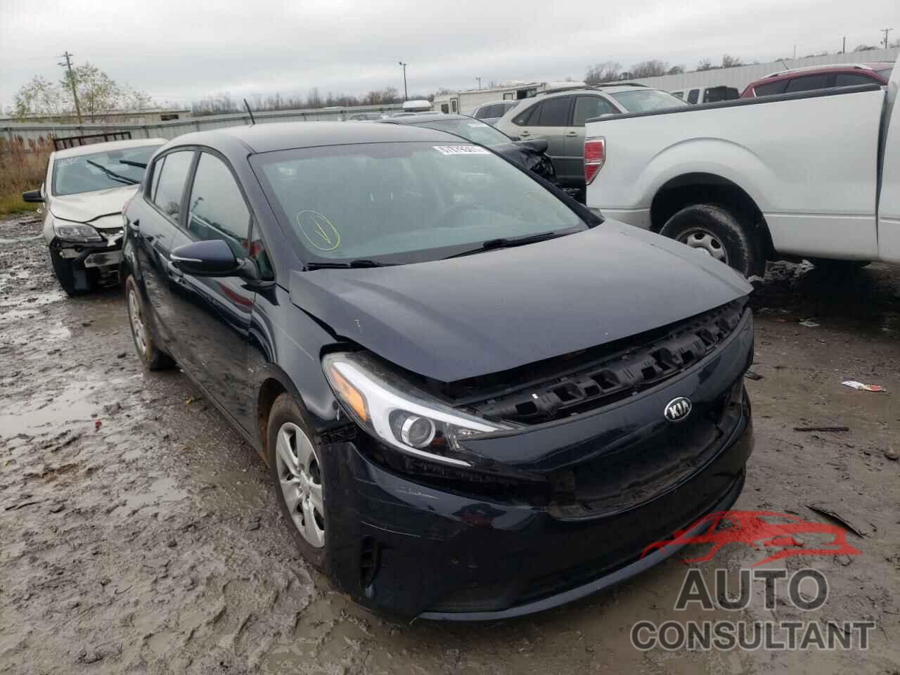 KIA FORTE 2017 - KNAFK5A81H5718187