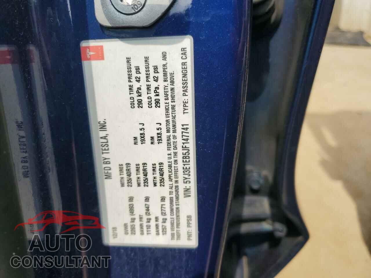 TESLA MODEL 3 2018 - 5YJ3E1EB5JF147741
