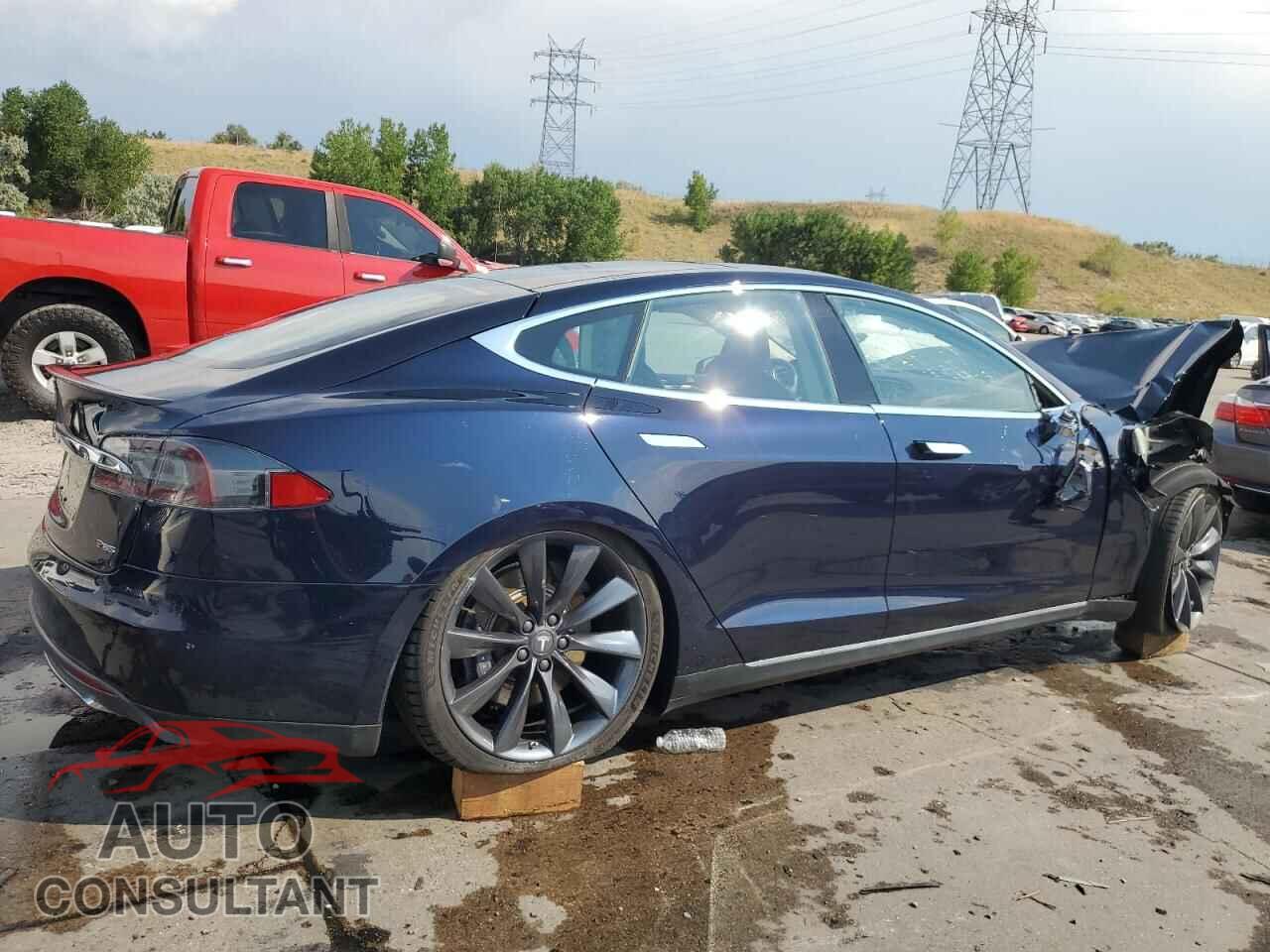 TESLA MODEL S 2013 - 5YJSA1DP4DFP05426