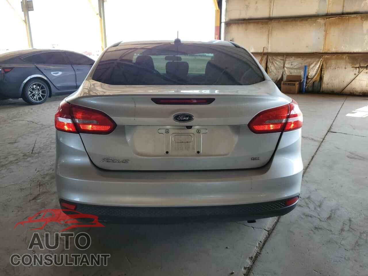FORD FOCUS 2017 - 1FADP3F2XHL226196