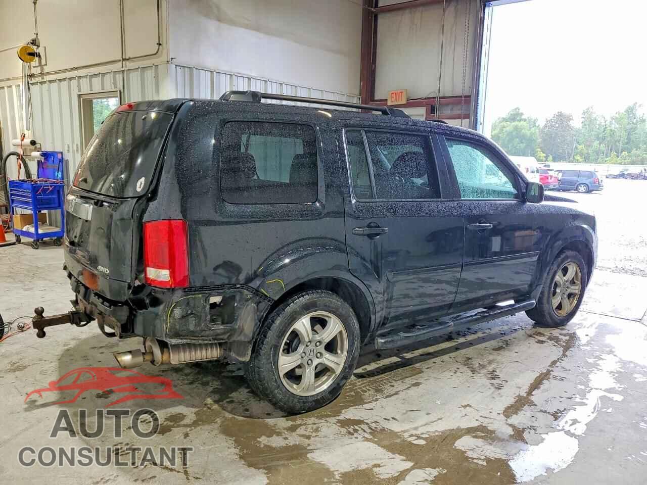 HONDA PILOT 2015 - 5FNYF4H59FB047207