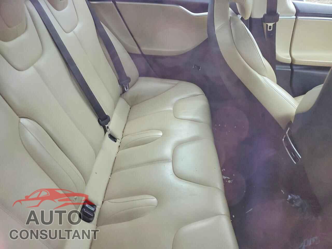 TESLA MODEL S 2017 - 5YJSA1E22HF202566