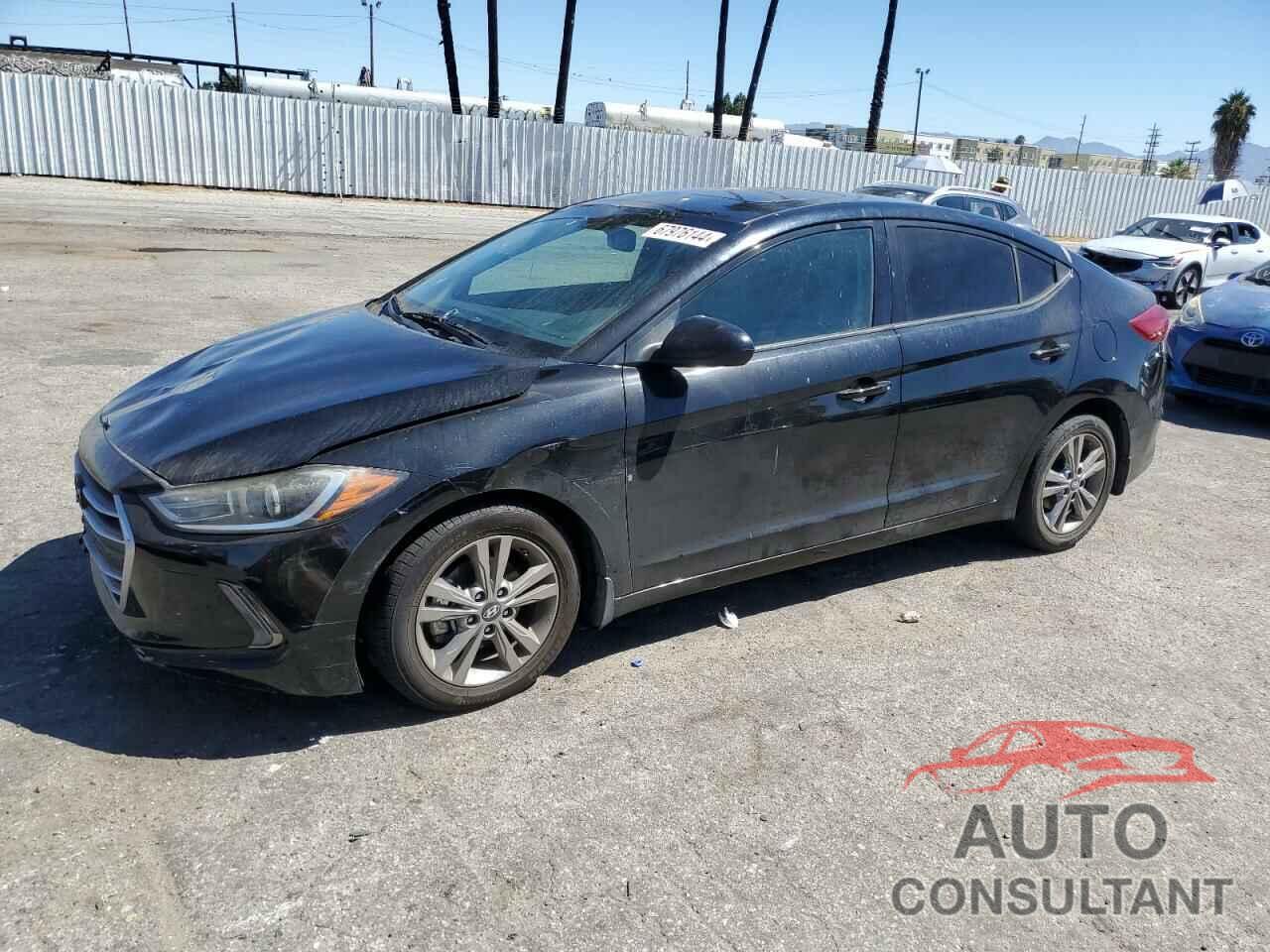 HYUNDAI ELANTRA 2018 - KMHD84LF8JU586101