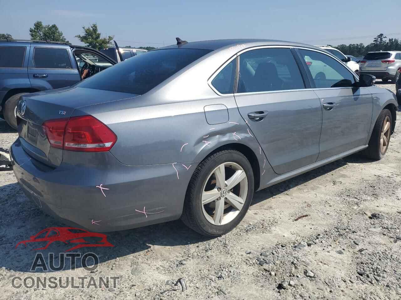 VOLKSWAGEN PASSAT 2015 - 1VWAS7A37FC105915