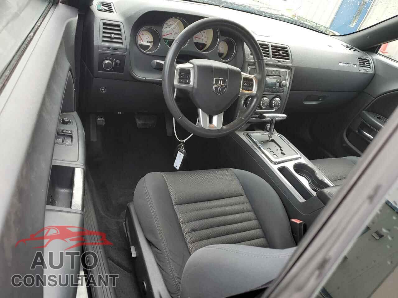 DODGE CHALLENGER 2013 - 2C3CDYAG5DH500964