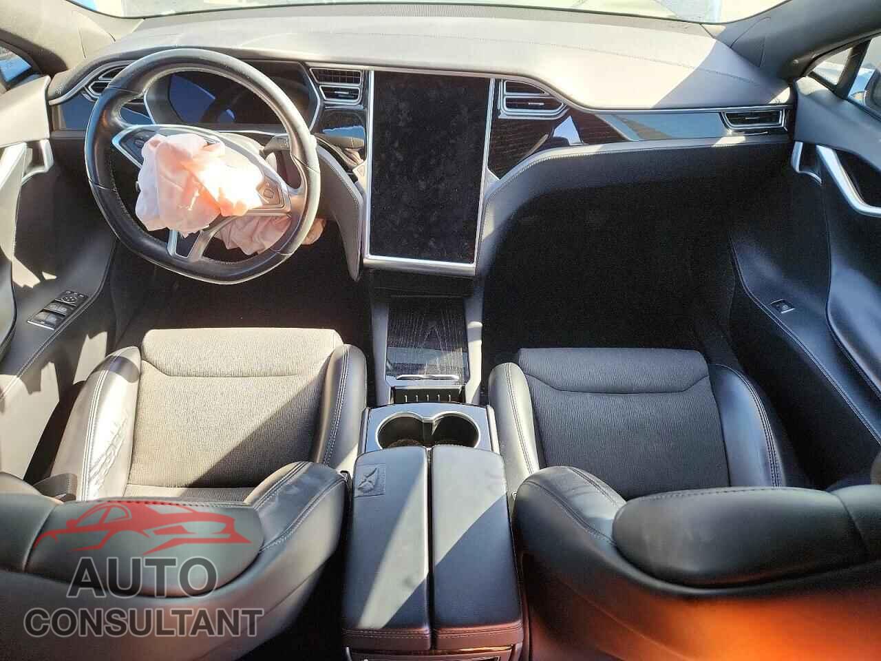 TESLA MODEL S 2018 - 5YJSA1E29JF246165