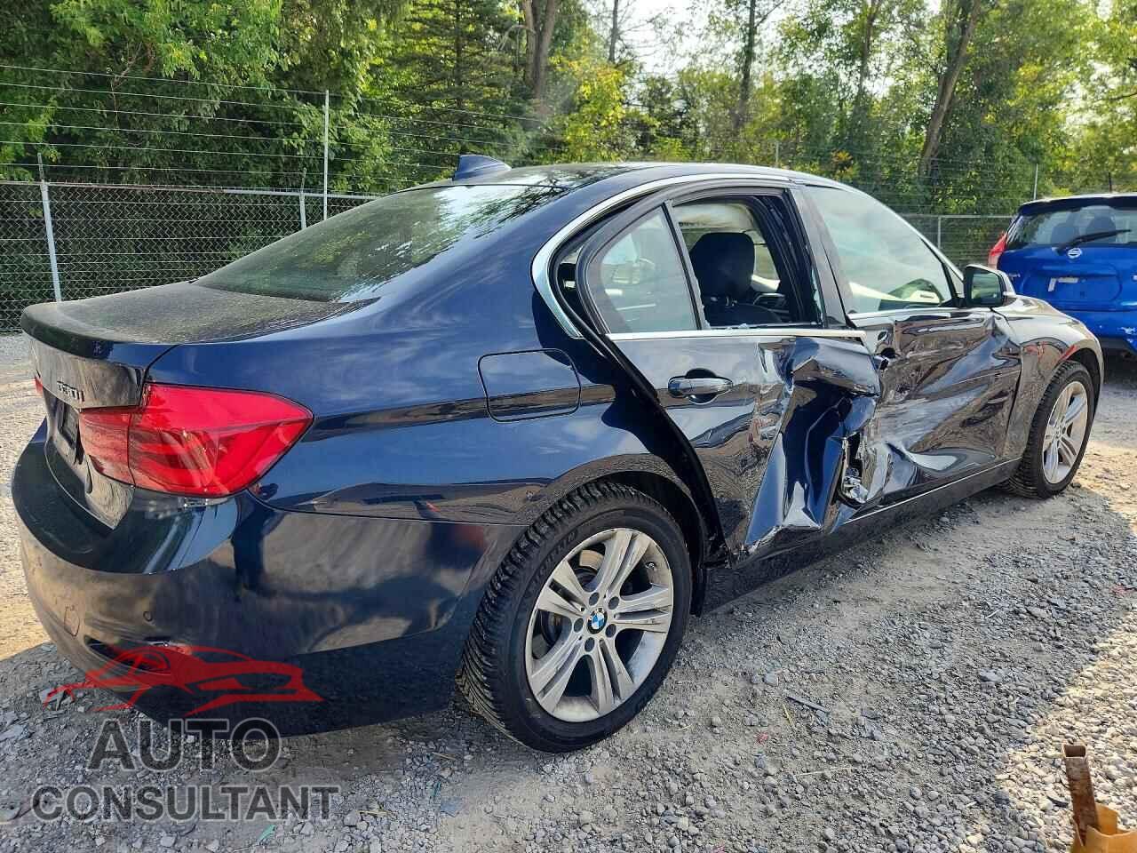BMW 3 SERIES 2017 - WBA8D9C31HA004546