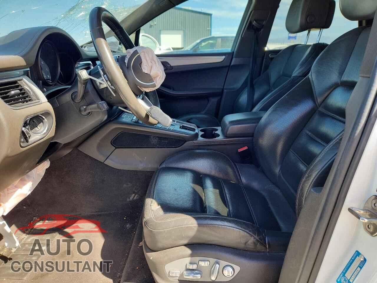 PORSCHE MACAN 2016 - WP1AB2A50GLB45986