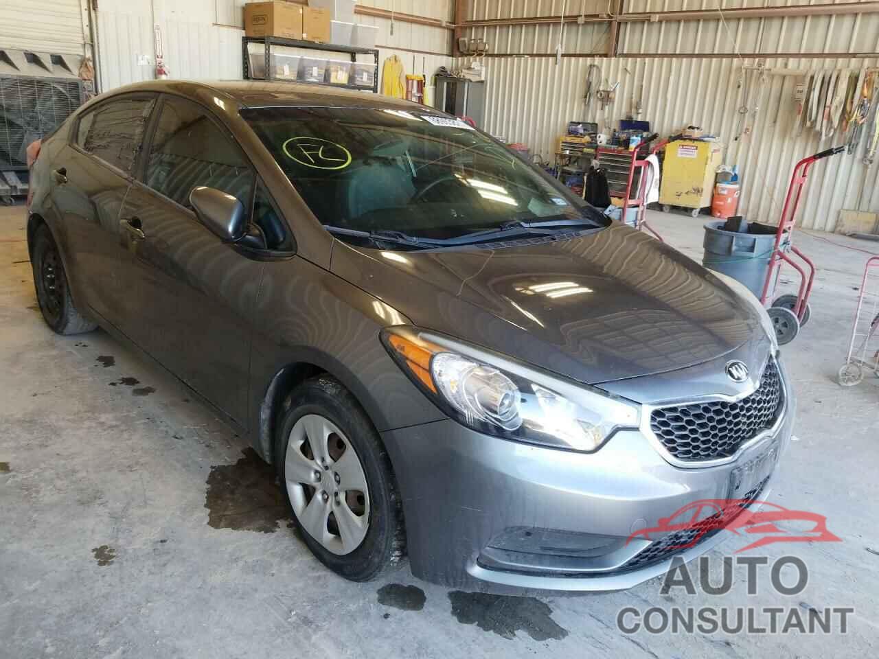 KIA FORTE 2016 - KNAFX4A60G5513033