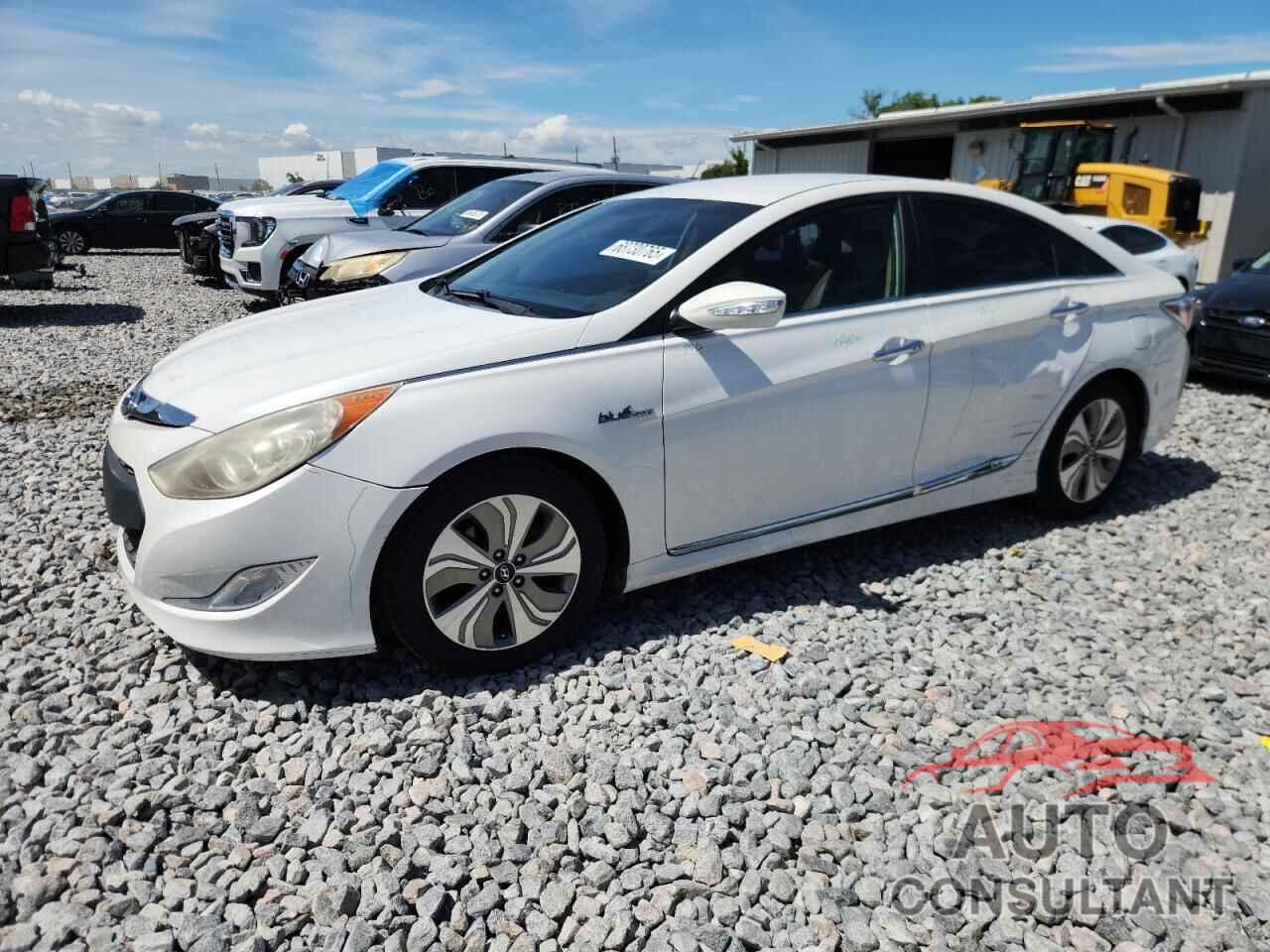 HYUNDAI SONATA 2013 - KMHEC4A45DA092336