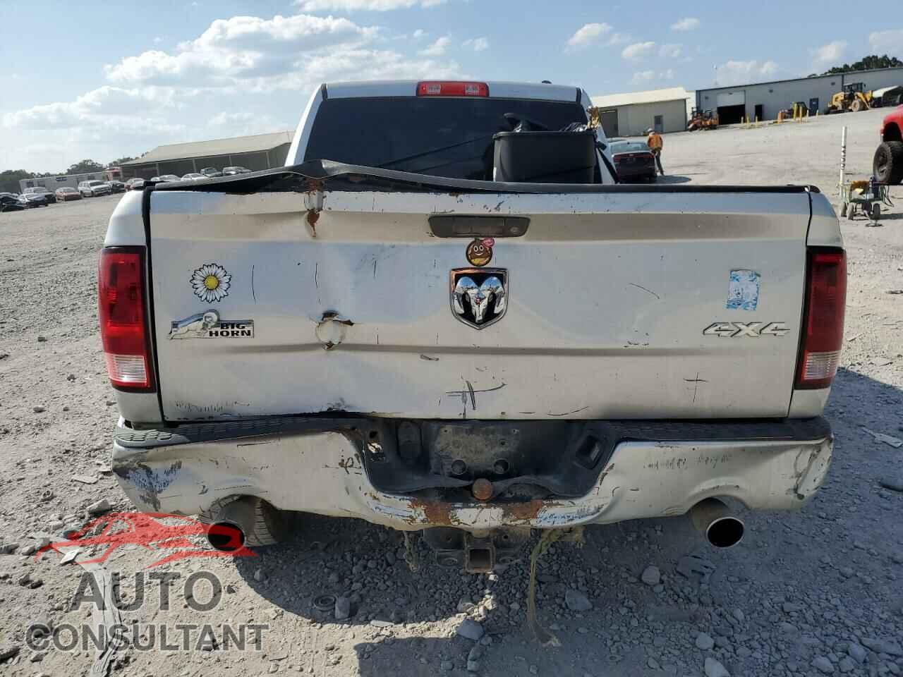 DODGE RAM 1500 2012 - 1C6RD7FT9CS325865