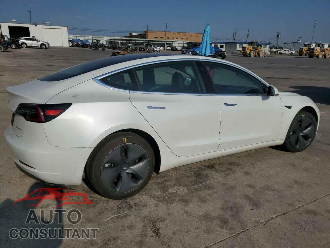 TESLA MODEL 3 2020 - 5YJ3E1EB8LF770094