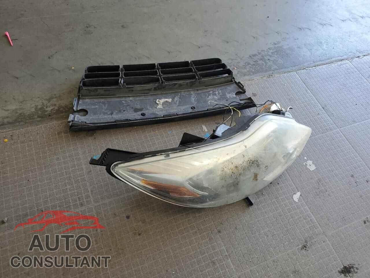 FORD FOCUS 2012 - 1FAHP3F2XCL274310
