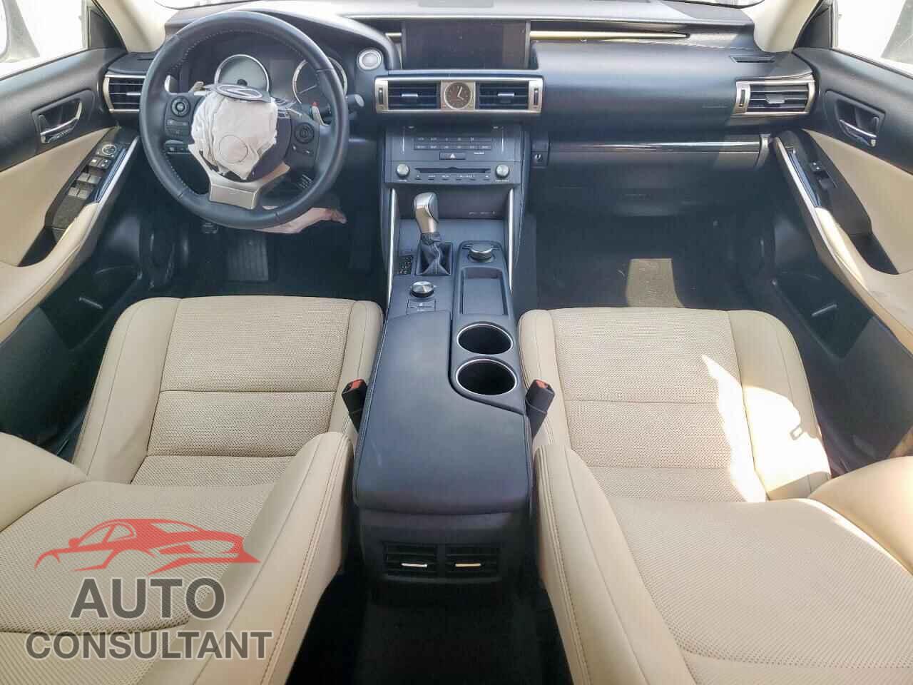 LEXUS IS 2015 - JTHBF1D20F5068446