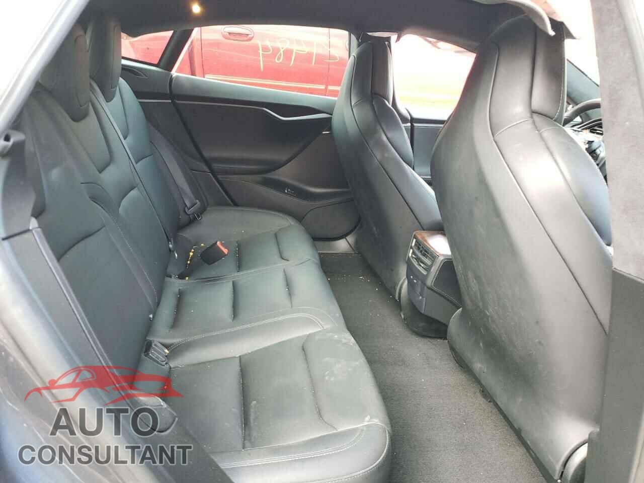 TESLA MODEL S 2020 - 5YJSA1E20LF362079