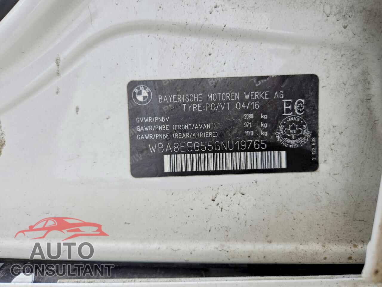 BMW 3 SERIES 2016 - WBA8E5G55GNU19765