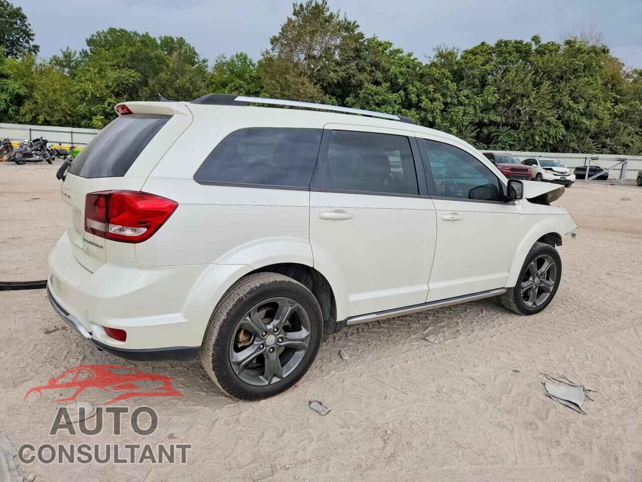 DODGE JOURNEY 2015 - 3C4PDCGB2FT723159