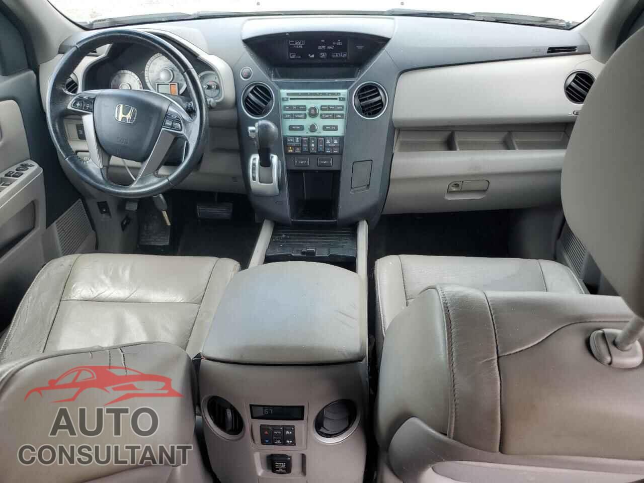 HONDA PILOT 2011 - 5FNYF3H58BB010086