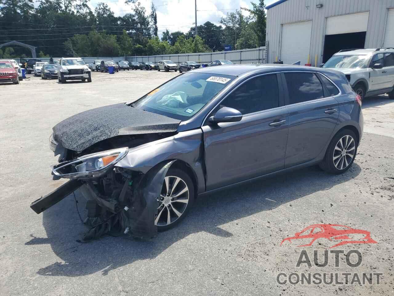 HYUNDAI ELANTRA 2018 - KMHH35LE9JU017626